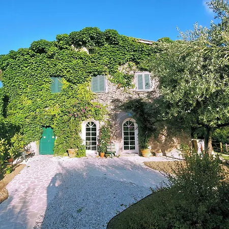 Giardini Penelope E Θέρετρο *